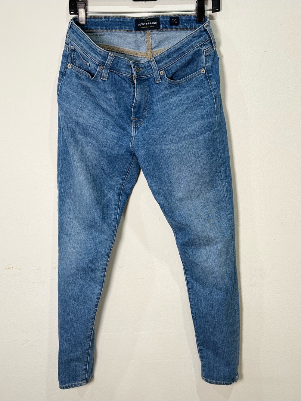 Lucky Brand Women’s Jeans Size 6/28 Blue Wash Slim Leg Denim